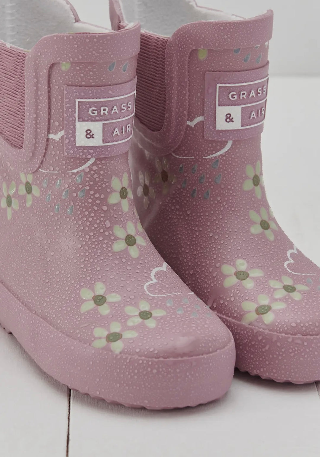 Pink Bloom Floral colour changing wellies